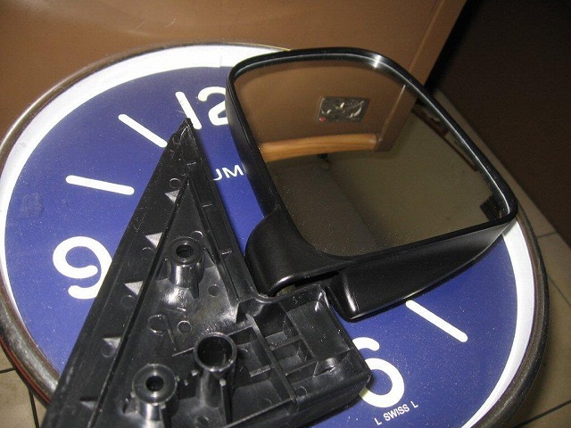 Carry - Side view mirror (Driver / Right Side) Brand New